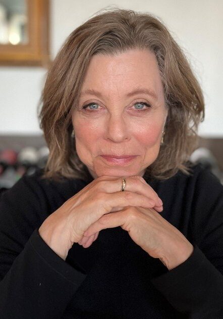 Laura_Zucker-500-xxx_q85